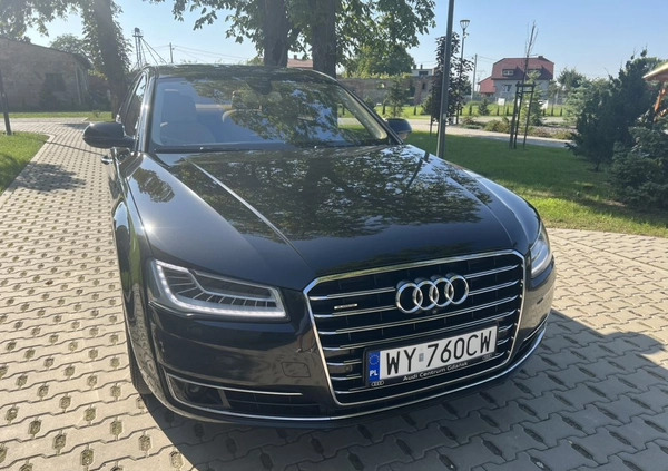 Audi A8 cena 153750 przebieg: 245000, rok produkcji 2017 z Poznań małe 172